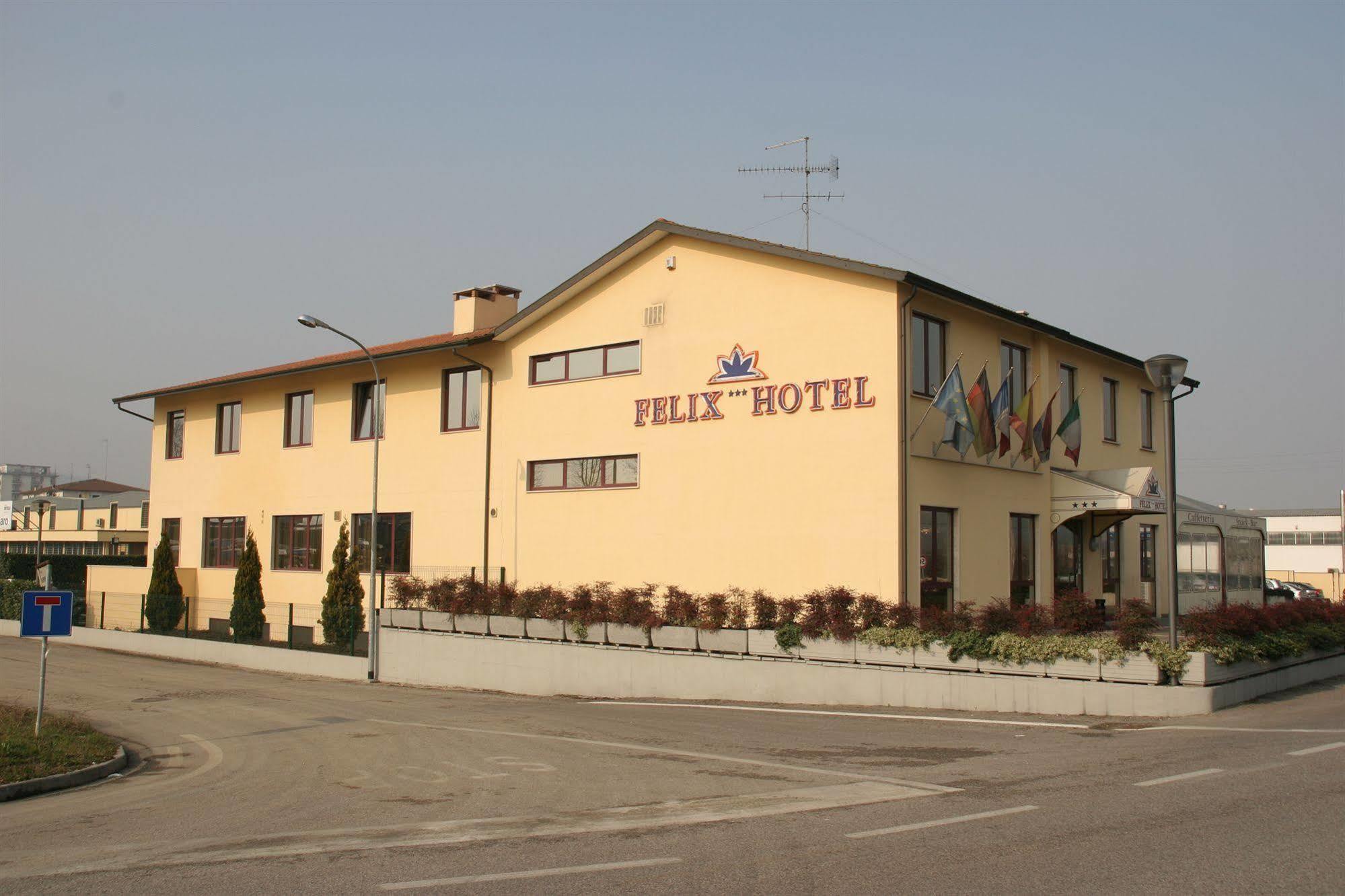 Felix Hotel モンテッキオ・マッジョーレ エクステリア 写真